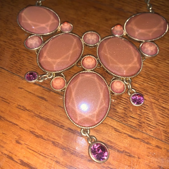 Necklace - Picture 1 of 4